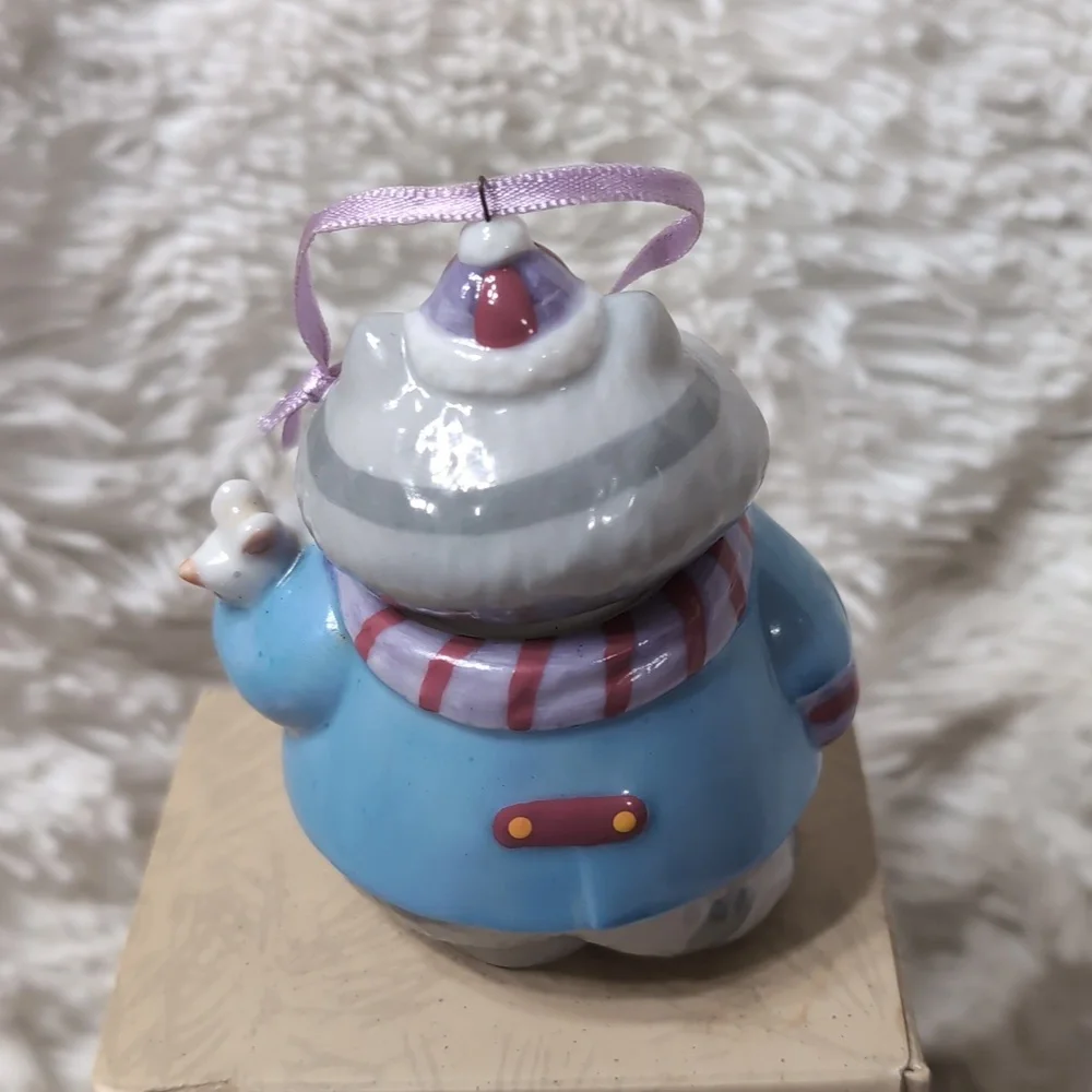Hallmark 1996 Keepsake Ornament Cookie Jar Friends Carmen Cat Showcase